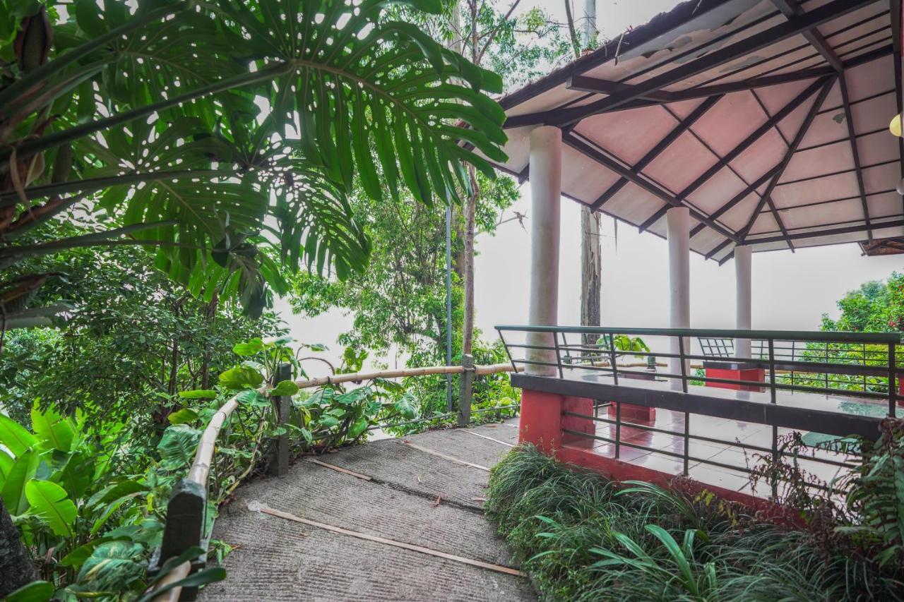 Tea Valley Resort, Munnar Exterior photo